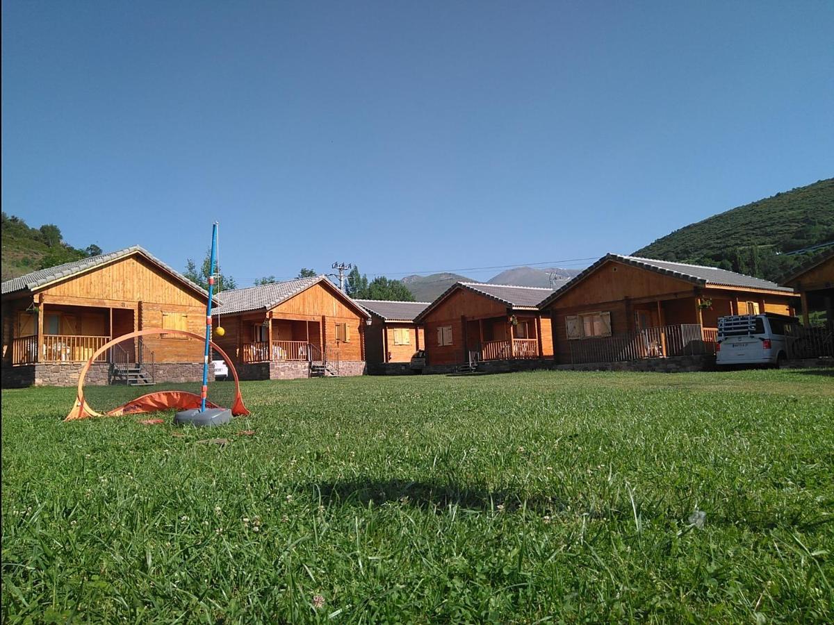Bungalows Laspaúles Dış mekan fotoğraf